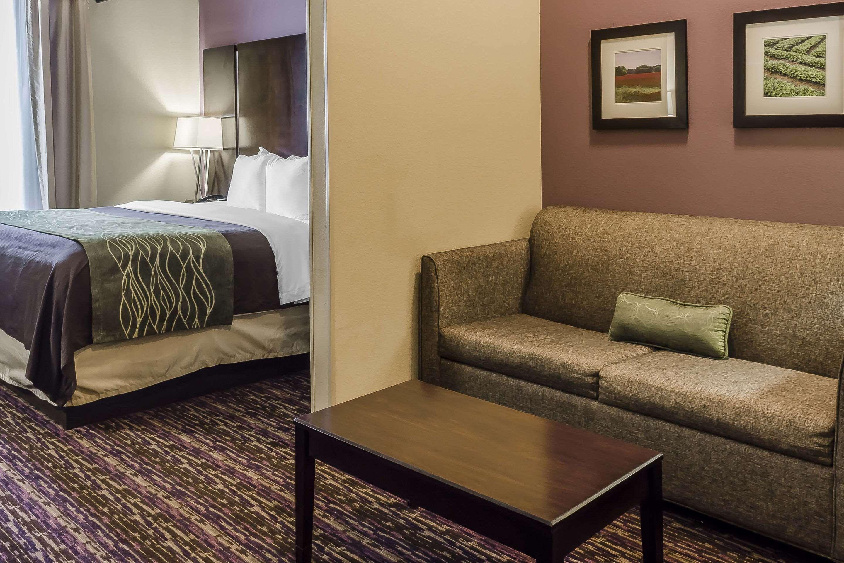 Comfort Inn & Suites Dothan East Exteriér fotografie