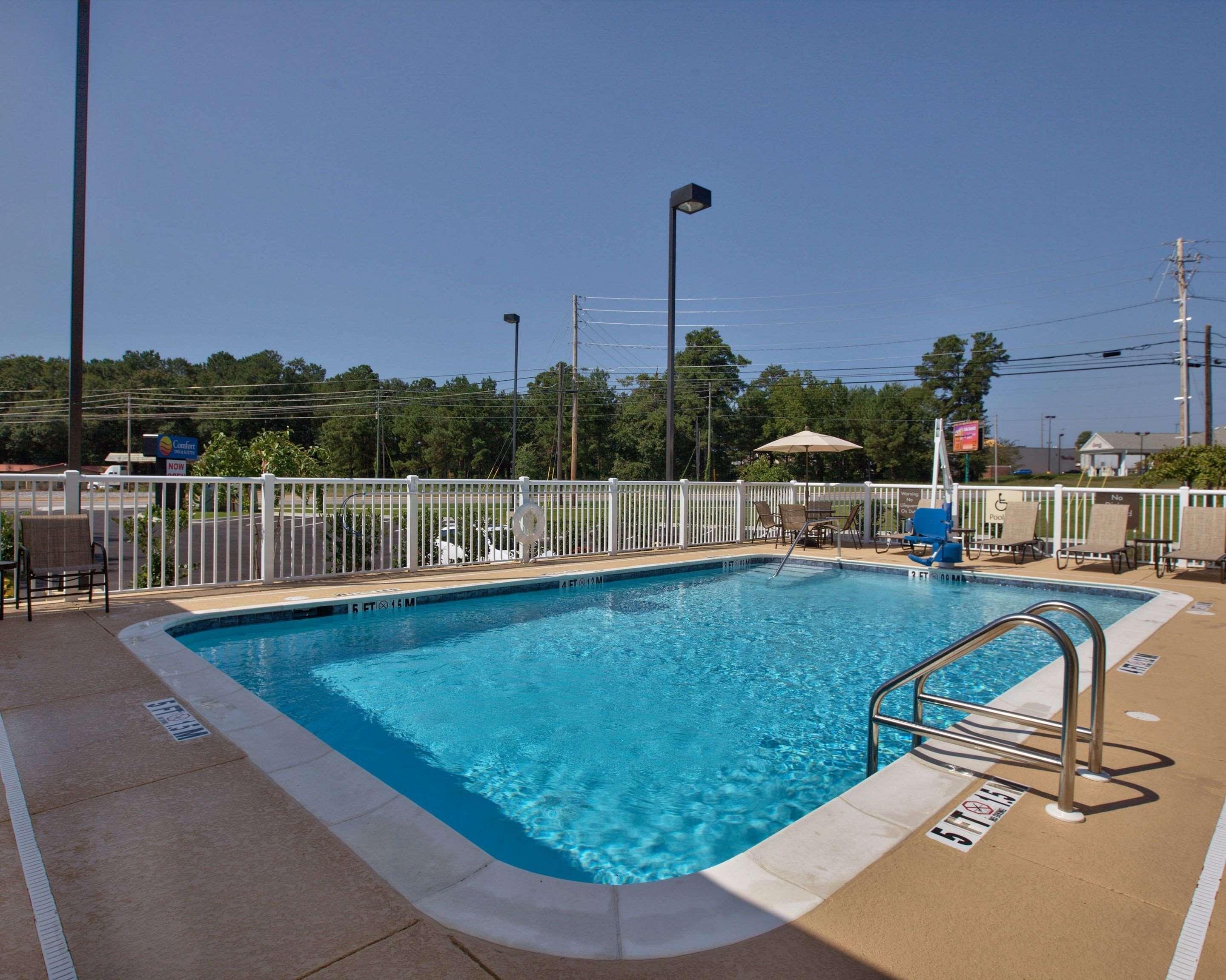 Comfort Inn & Suites Dothan East Exteriér fotografie